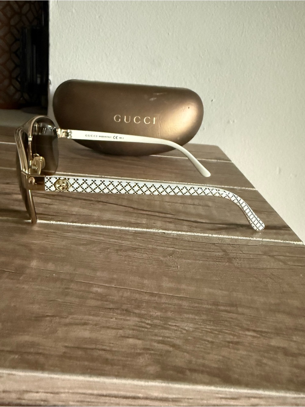 Vintage Aviator Sunglasses - Picture 5 of 9